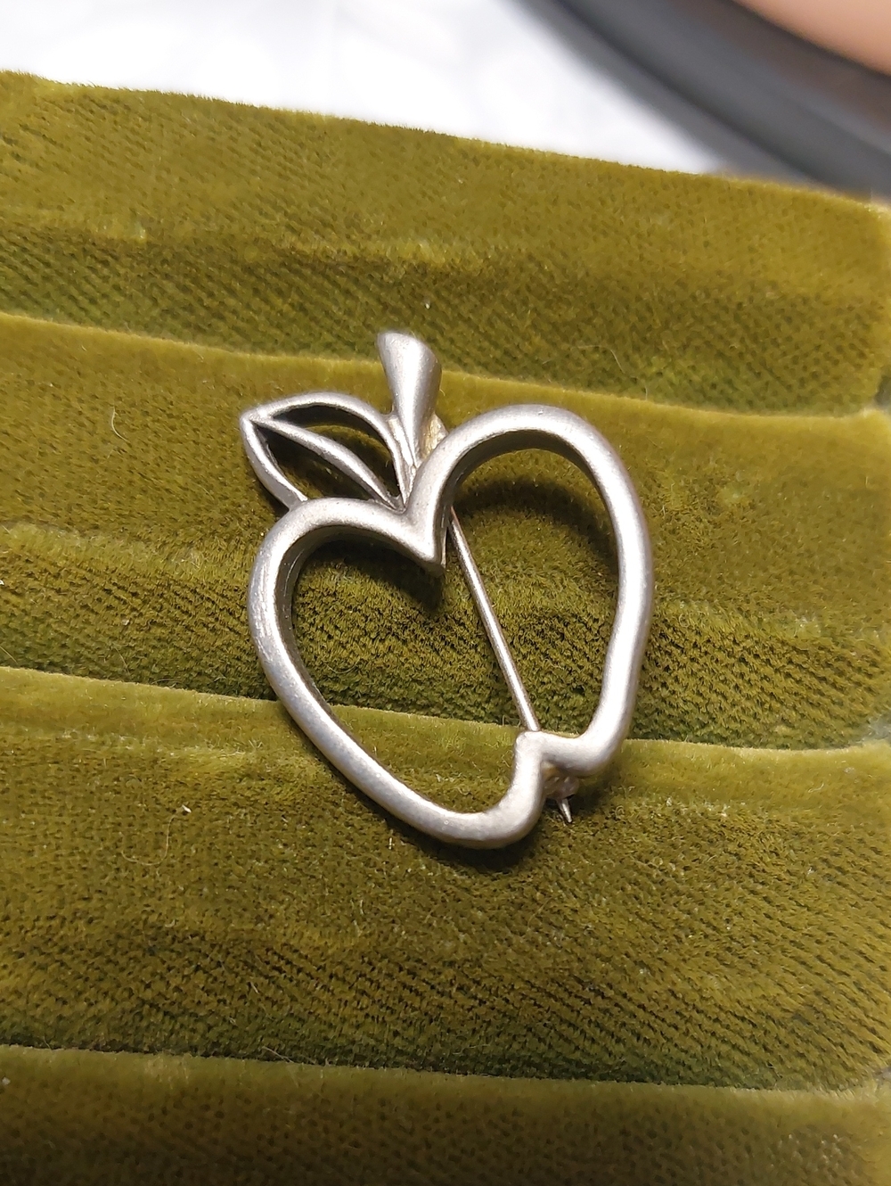 Small Apple Pewter Brooch Lapel Pin